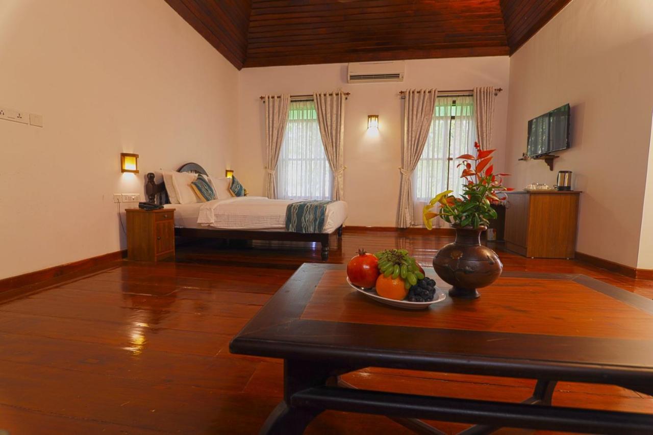 Kumarakom Heritage Resort Kottayam Zewnętrze zdjęcie